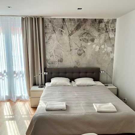 Apartament Kosciuszki City Center By Apartamenty Na Dni Wroclaw Exterior photo